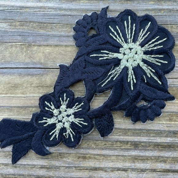 Black Embroidery Patch Iron On Flower Patches Set of 2 Craft Clothes Accessories - Picture 8 of 10